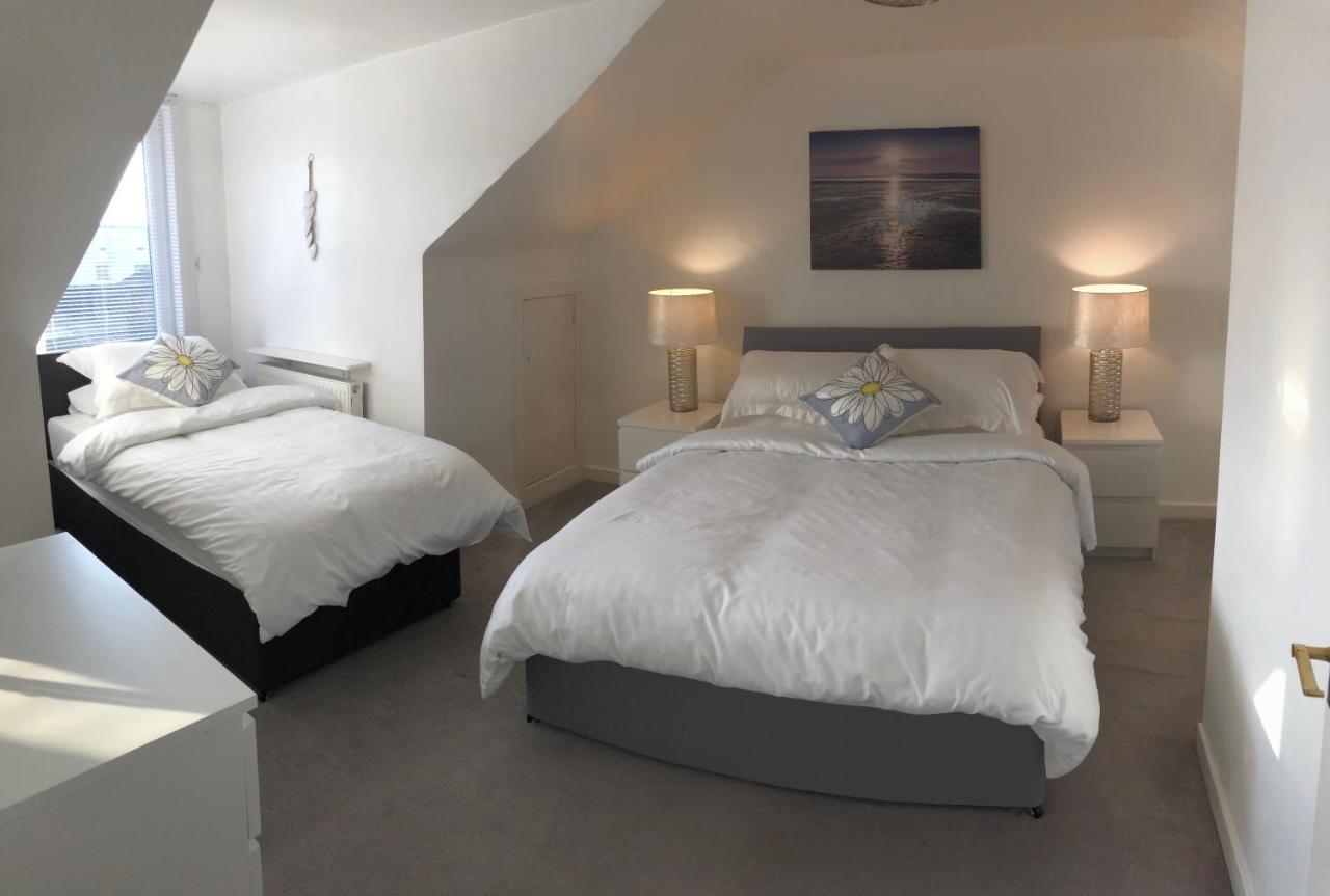 Arran Ferry Apartment Ардросън Екстериор снимка